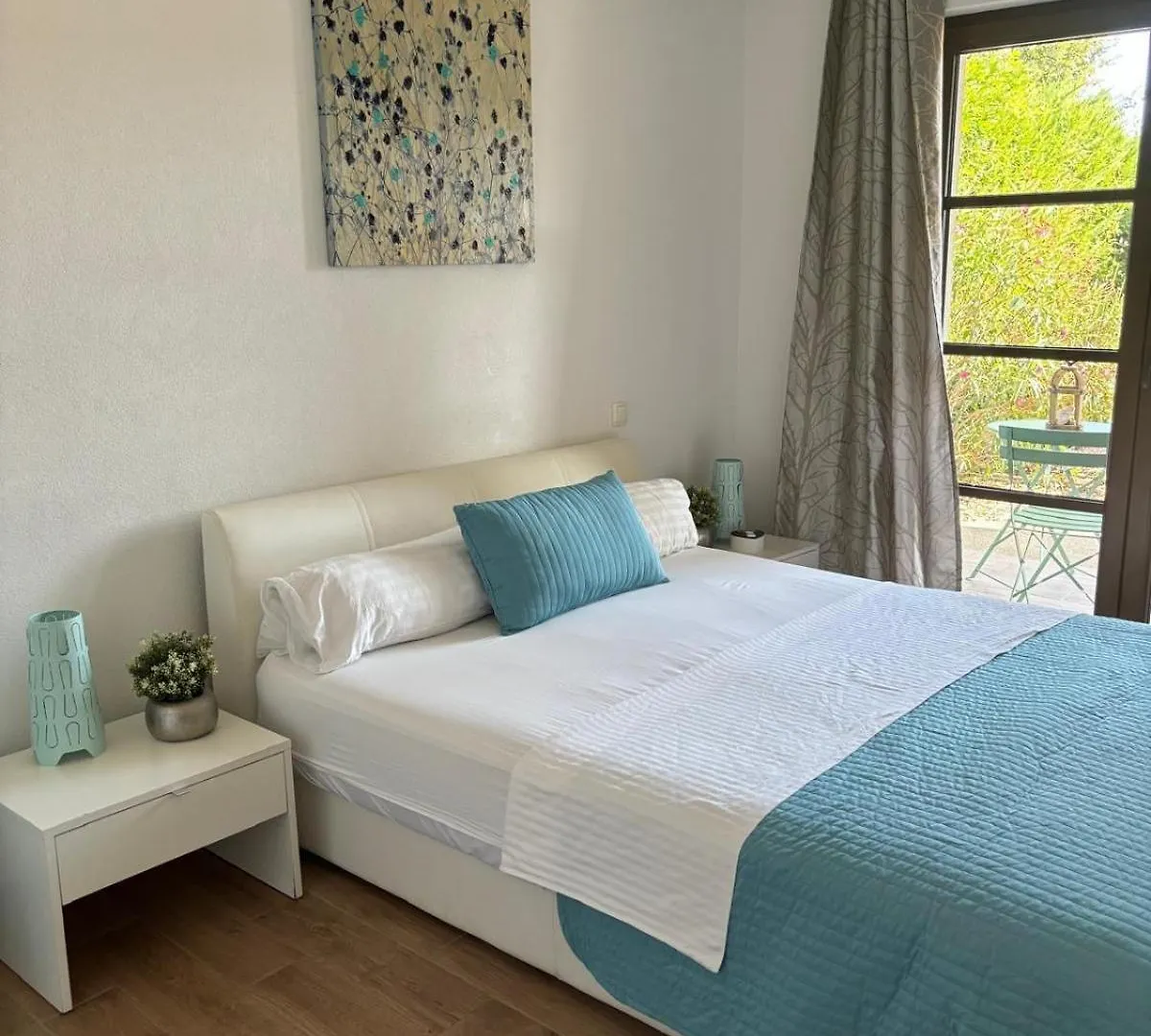 Villa Cecilia - 4 Bedrooms, 4 Bathrooms, Heated Inside Pool, Gym Lakmartin 0*,  Croatie
